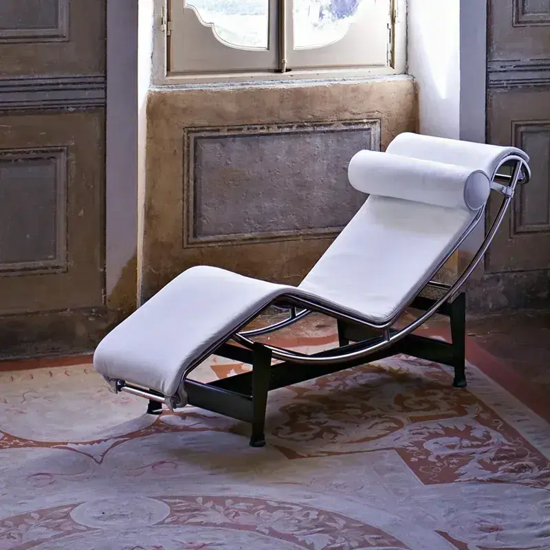 Chaise Longue LC4 - Image 2