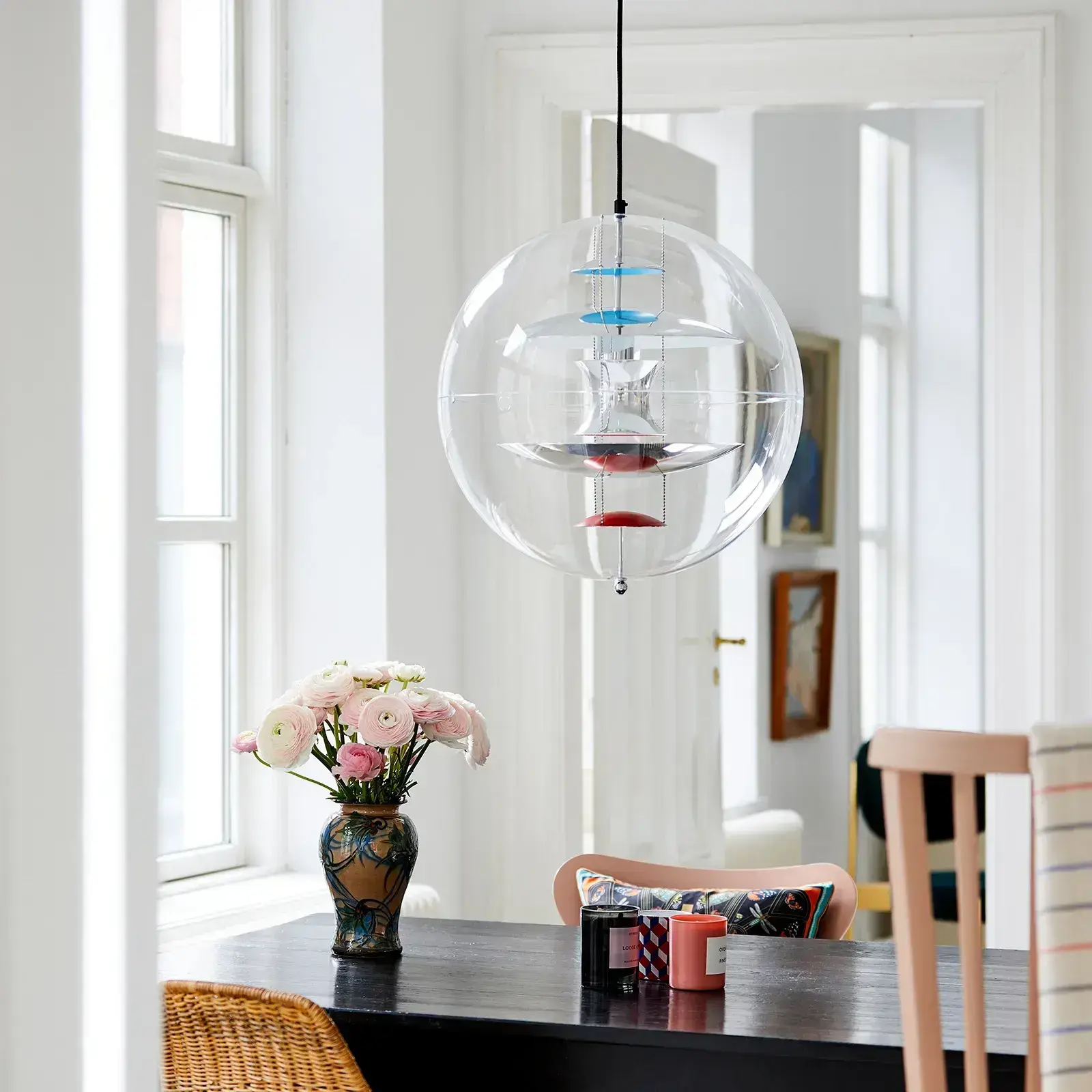 VP Globe - Image 2